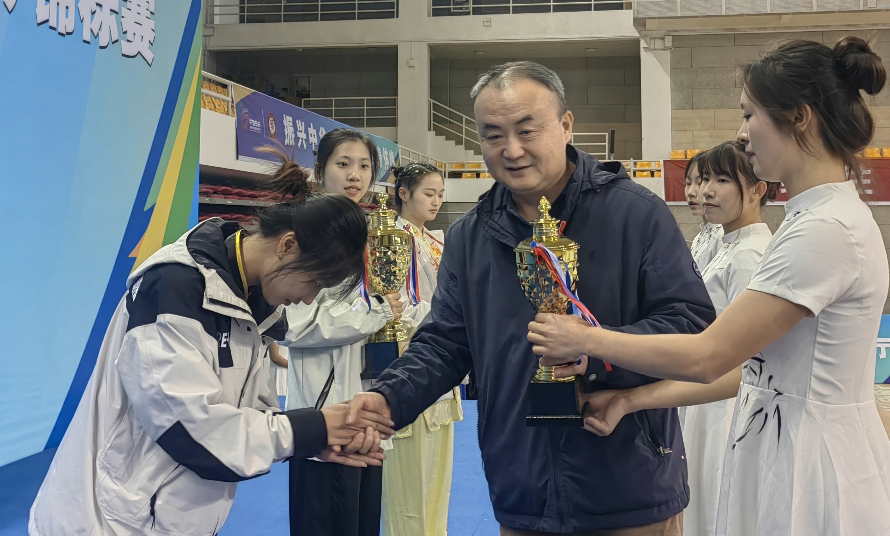 乐球体育欧冠直播